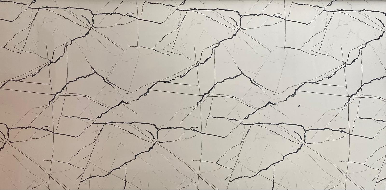 BY-01-Beyaz (Siyah Desenli) Duvar Paneli