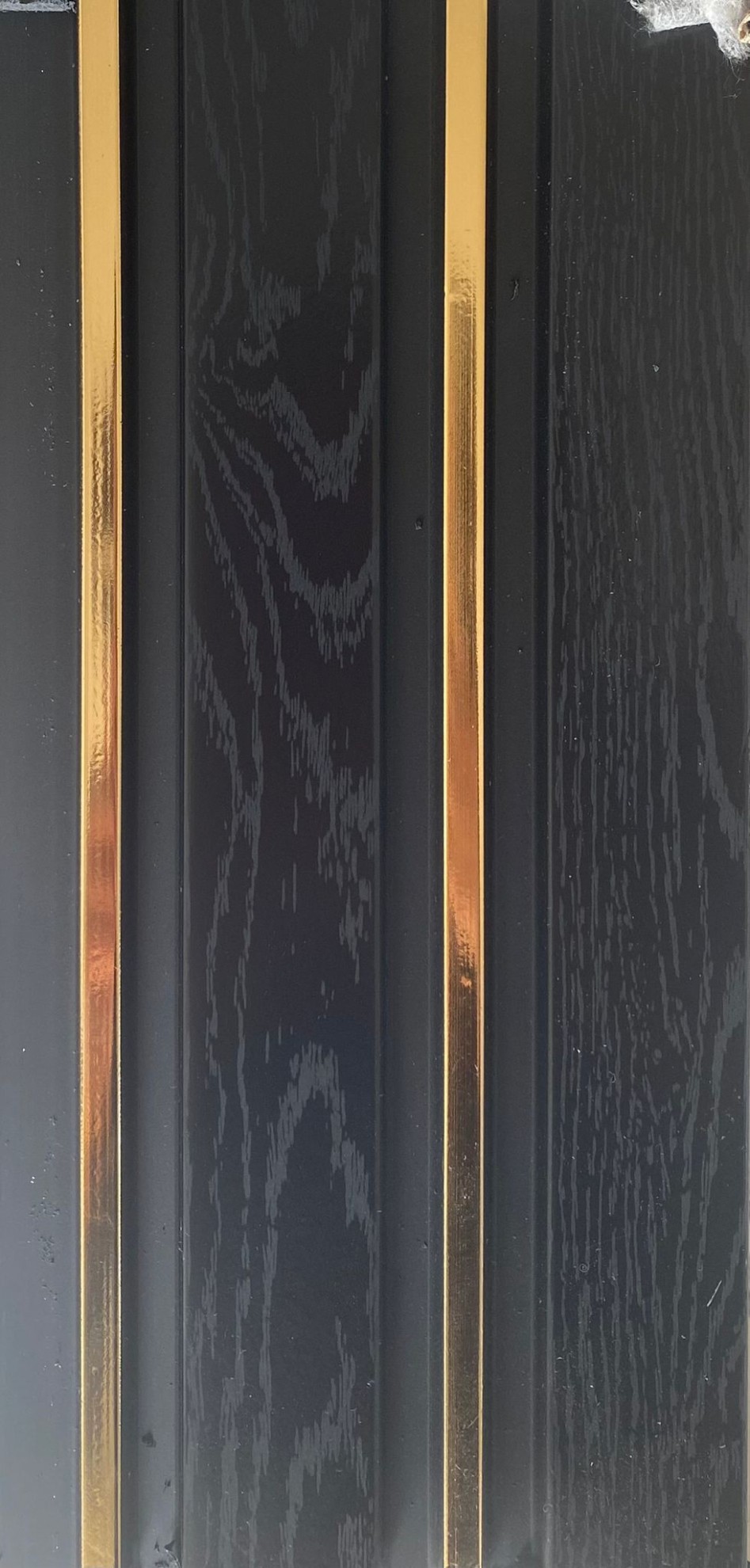 BY-15-Antik Siyah Gold Lambri