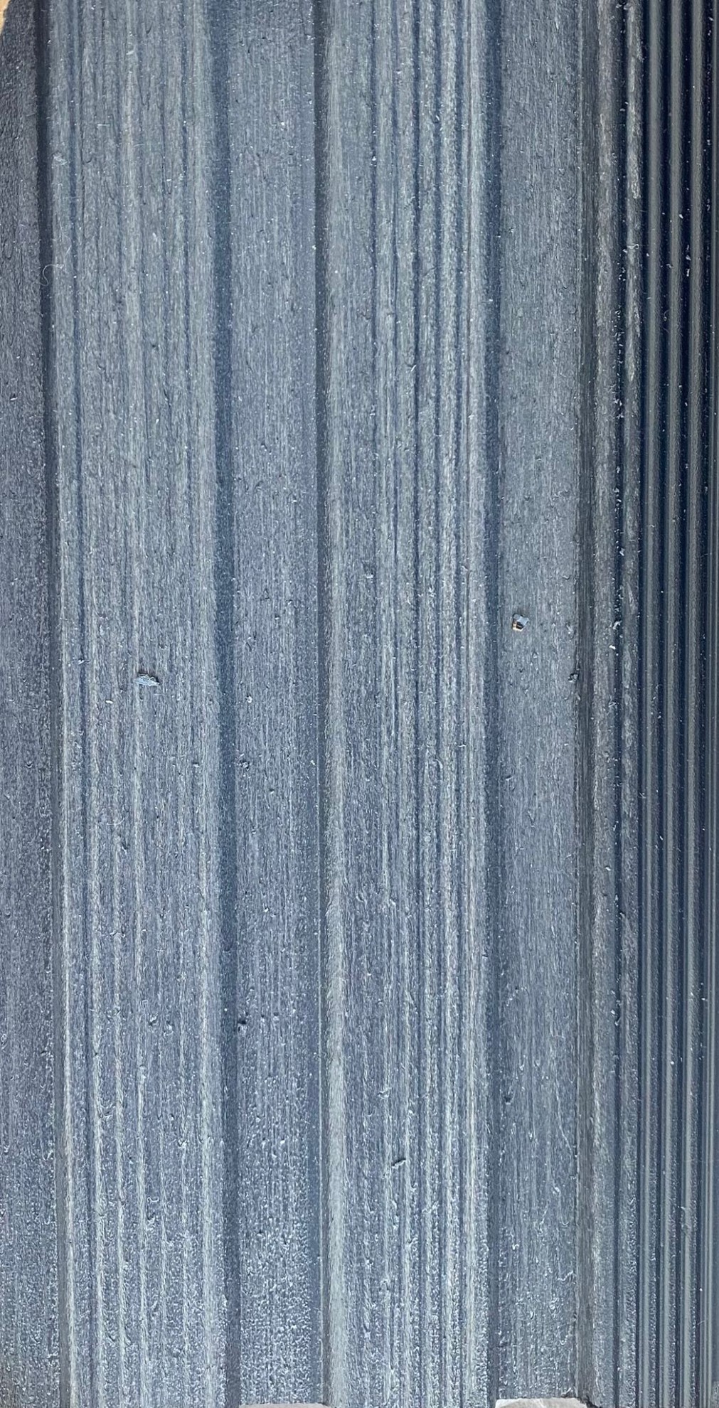 BY-13-Meşe Siyah Polimer Lambri